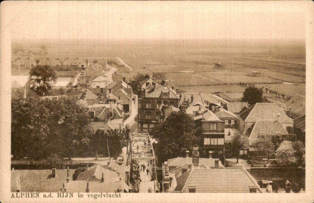 Alphen a.d. Rijn - Stadszicht - in vogelvlucht, Ophalen of Verzenden, 1920 tot 1940, Ongelopen, Zuid-Holland