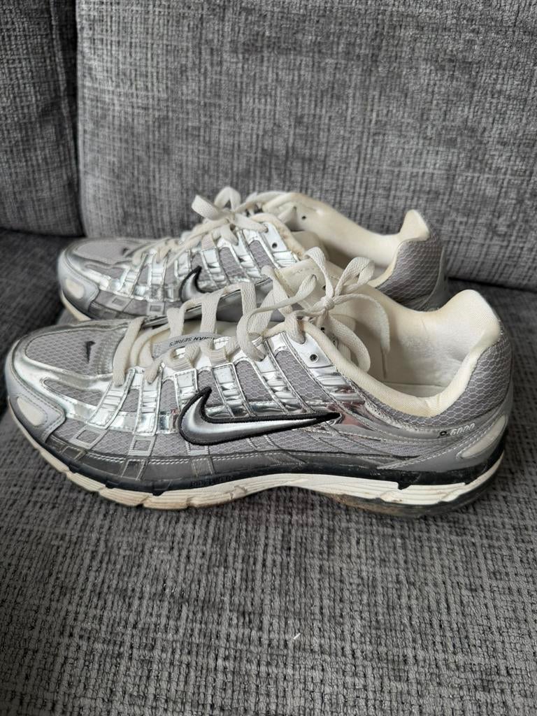 Nike p6000 zilver maat 46, Ophalen of Verzenden, Zo goed als nieuw, Hardloopschoenen, Nike