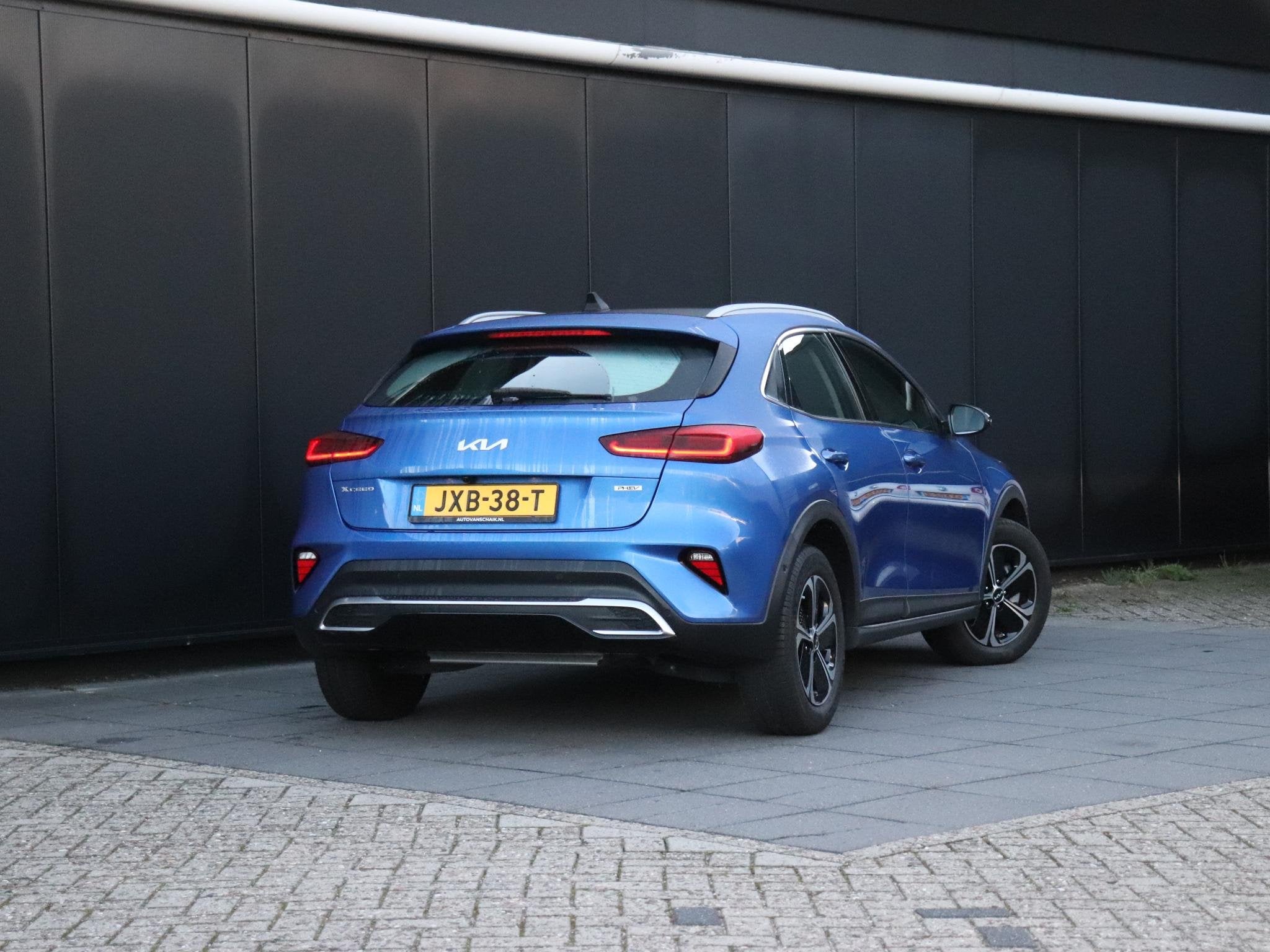 Kia XCeed 1.6 GDi PHEV DynamicPlusLine | PANO-DAK | CAMERA |, Auto's, Gebruikt, Blauw, 71 km/l, SUV of Terreinwagen
