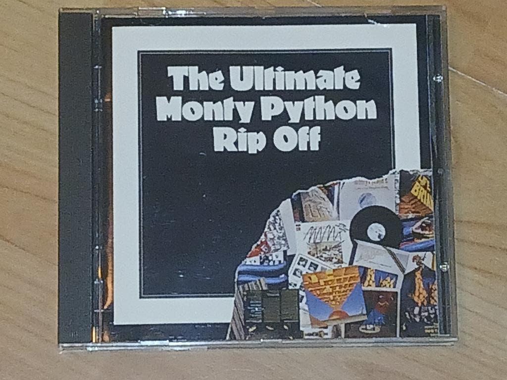 2 cd's van MONTY PYTHON, Cd's en Dvd's, Cd's | Humor en Cabaret, Ophalen of Verzenden, Zo goed als nieuw
