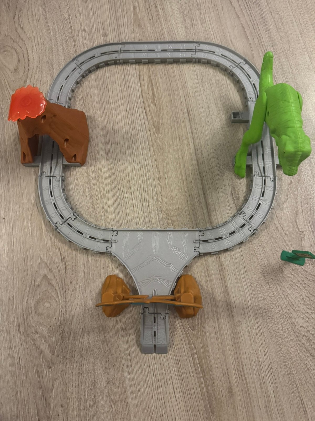 Thomas & friends adventures dino discovery, Kinderen en Baby's, Ophalen of Verzenden, Zo goed als nieuw