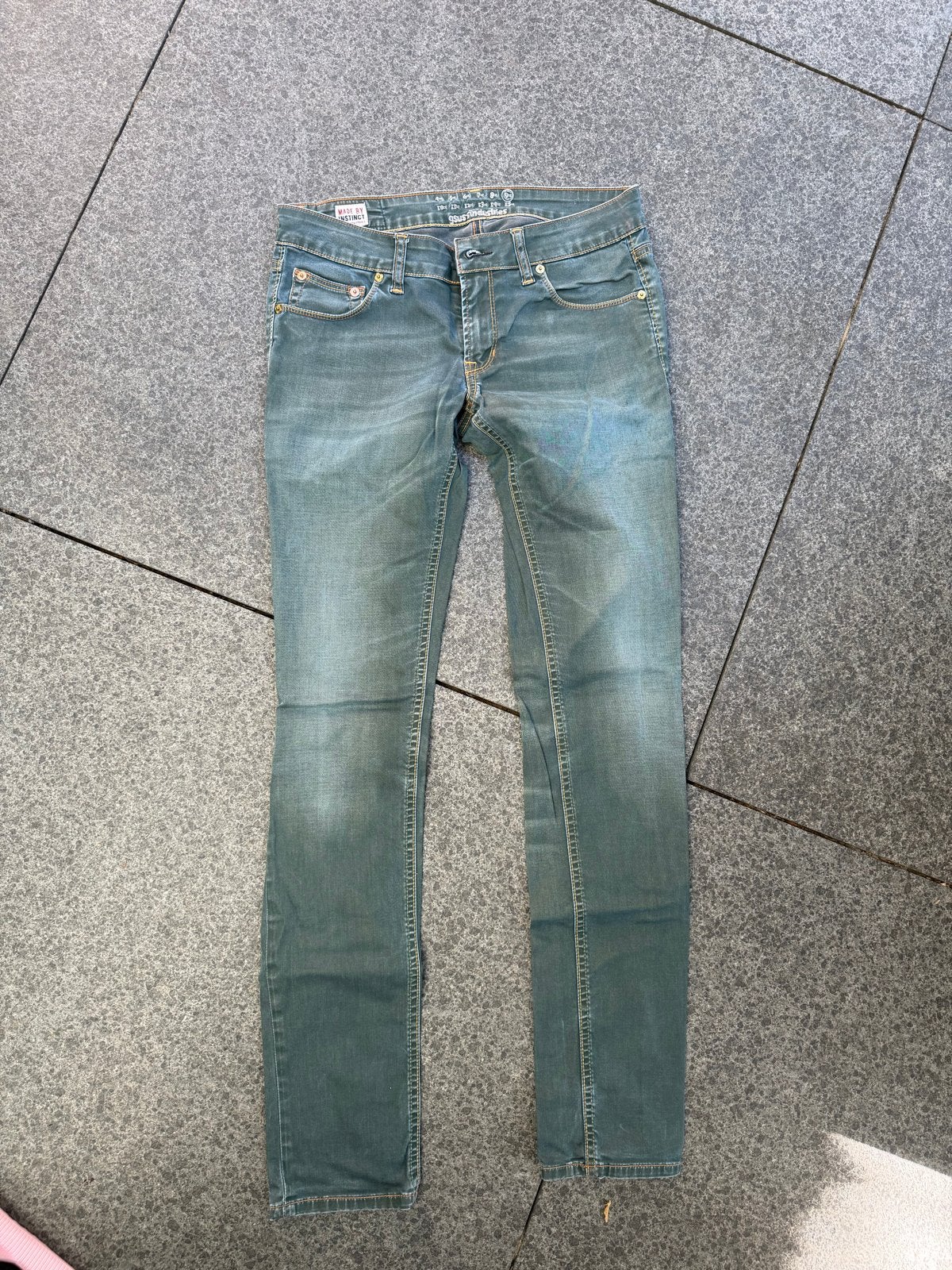 Gsus Industries Jeans - Groen Satijn look- W29/L34, Ophalen of Verzenden, Gedragen, Overige kleuren, W28 - W29 (confectie 36)