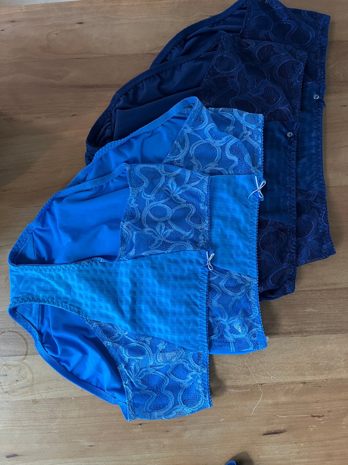 PrimaDonna slips - 4 stuks - Blauw - Maat 44, Ophalen of Verzenden, Blauw, Slip