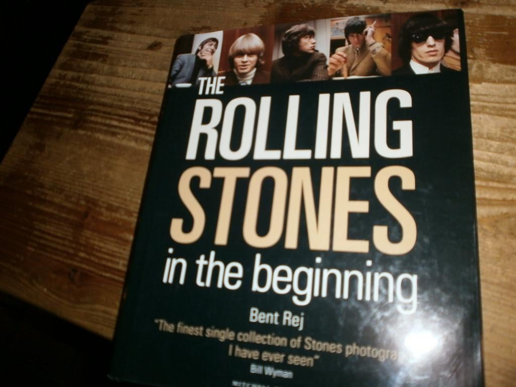 the rolling stones in the beginning 300 bijzondere fotos, Ophalen of Verzenden, Nieuw, Artiest