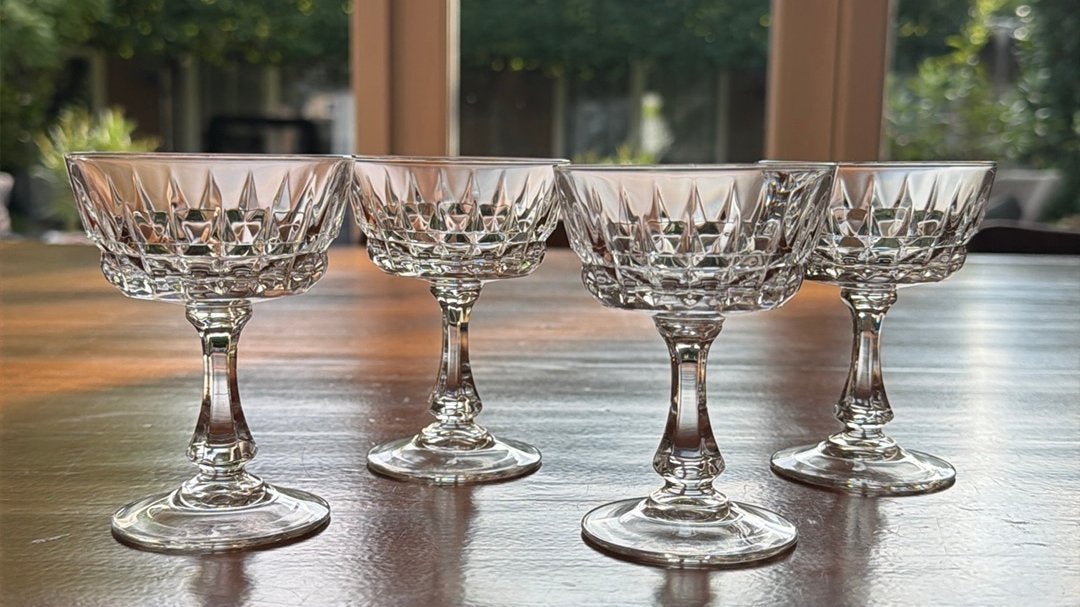 4 Cristal d’Arques Pompadour likeurglazen, Ophalen of Verzenden, Zo goed als nieuw, Overige typen