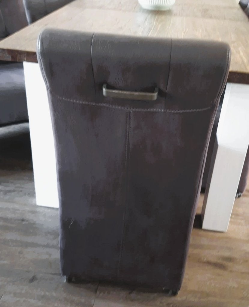 Complete eetkamer – uitschuifbare tafel + 6 stoelen, Ophalen, Zo goed als nieuw, Landelijk, tijdloos, 4 tot 6 stoelen