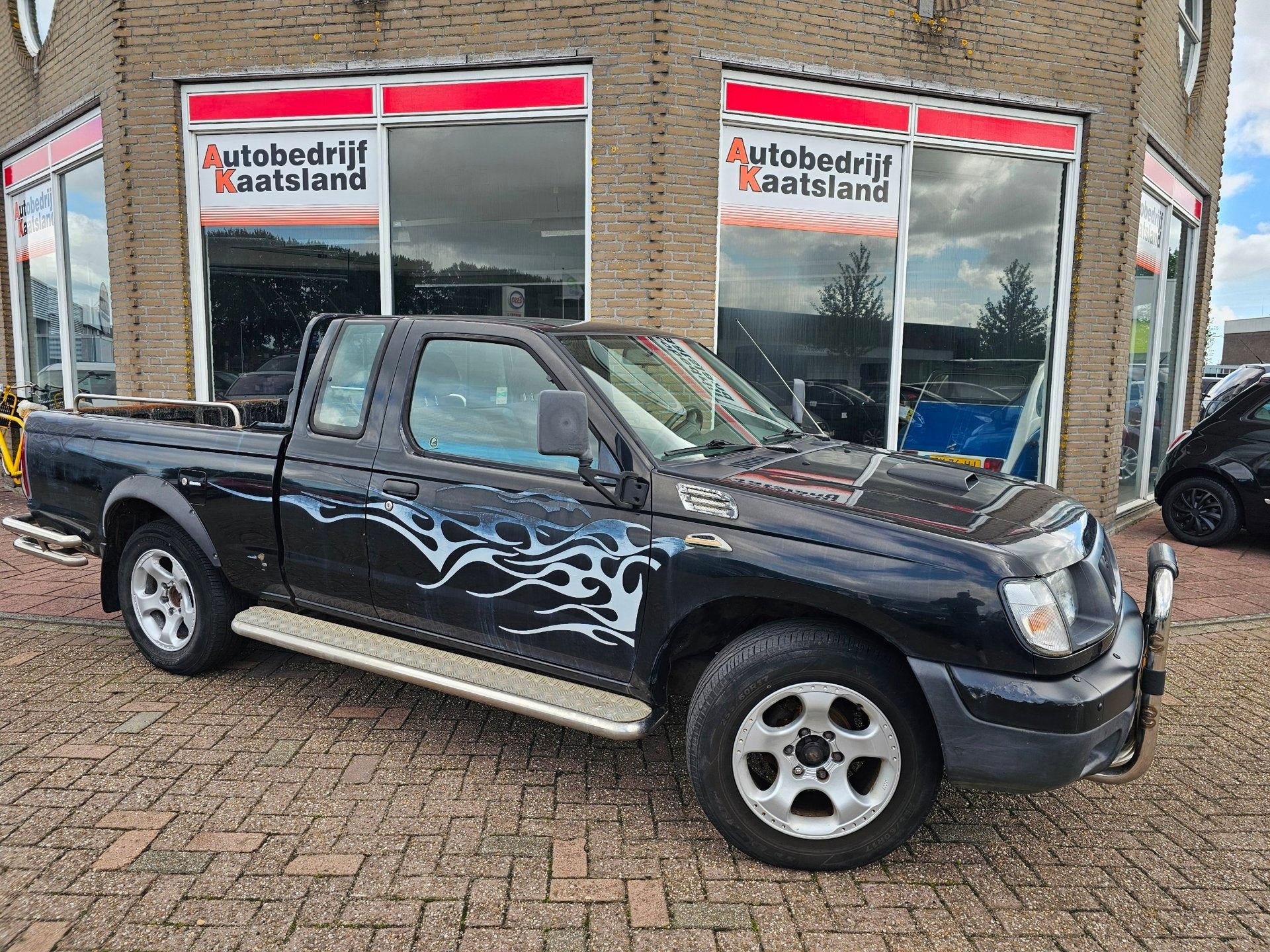Nissan Pick-up 2.5 king Cab, Euro 2, 83 pk, Gebruikt, Zwart