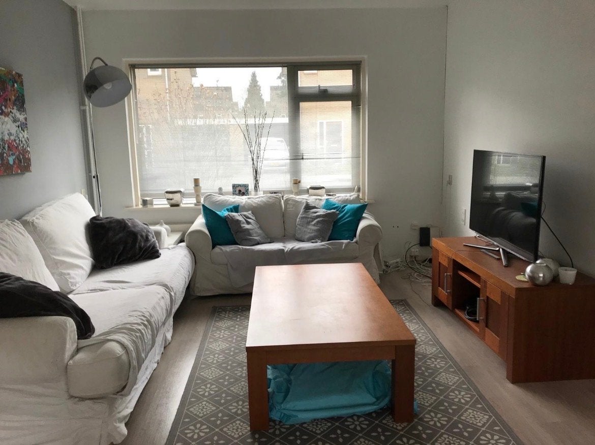Gratis bank/tv-meubel/dressoir/spiegel/tafel en salontafel, Ophalen