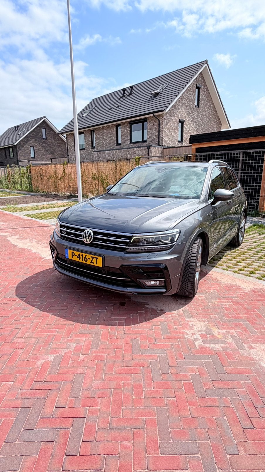 Volkswagen Tiguan 2.0 TSI 4M. Highline Bus R l FULL OPTION, Auto's, Automaat, Zwart, 4 cilinders, 1984 cc