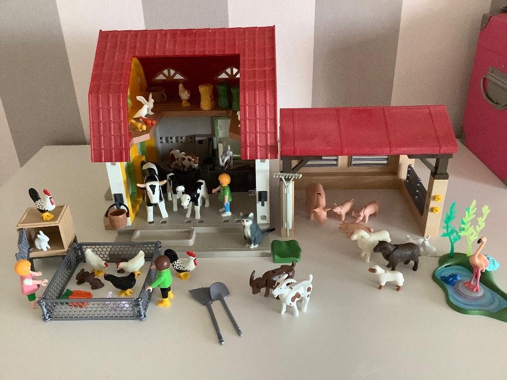 Playmobil kinderboerderij met stal., Ophalen of Verzenden, Gebruikt