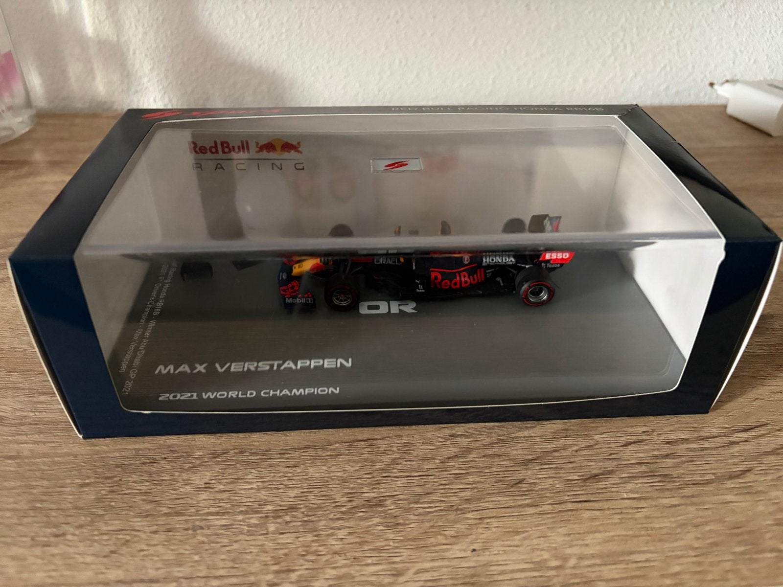 Max Verstappen Red Bull Racing RB16B 2021 Wereldkampioen, Ophalen of Verzenden, Zo goed als nieuw, Auto, Overige merken