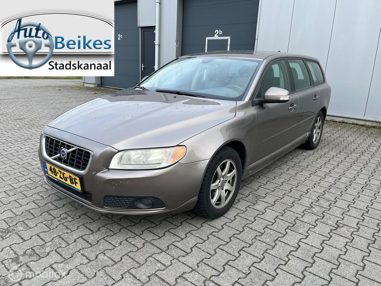 Volvo V70 2.5T, LPG/G3, Auto's, Voorwielaandrijving, Zwart, Met garantie (alle), 2521 cc