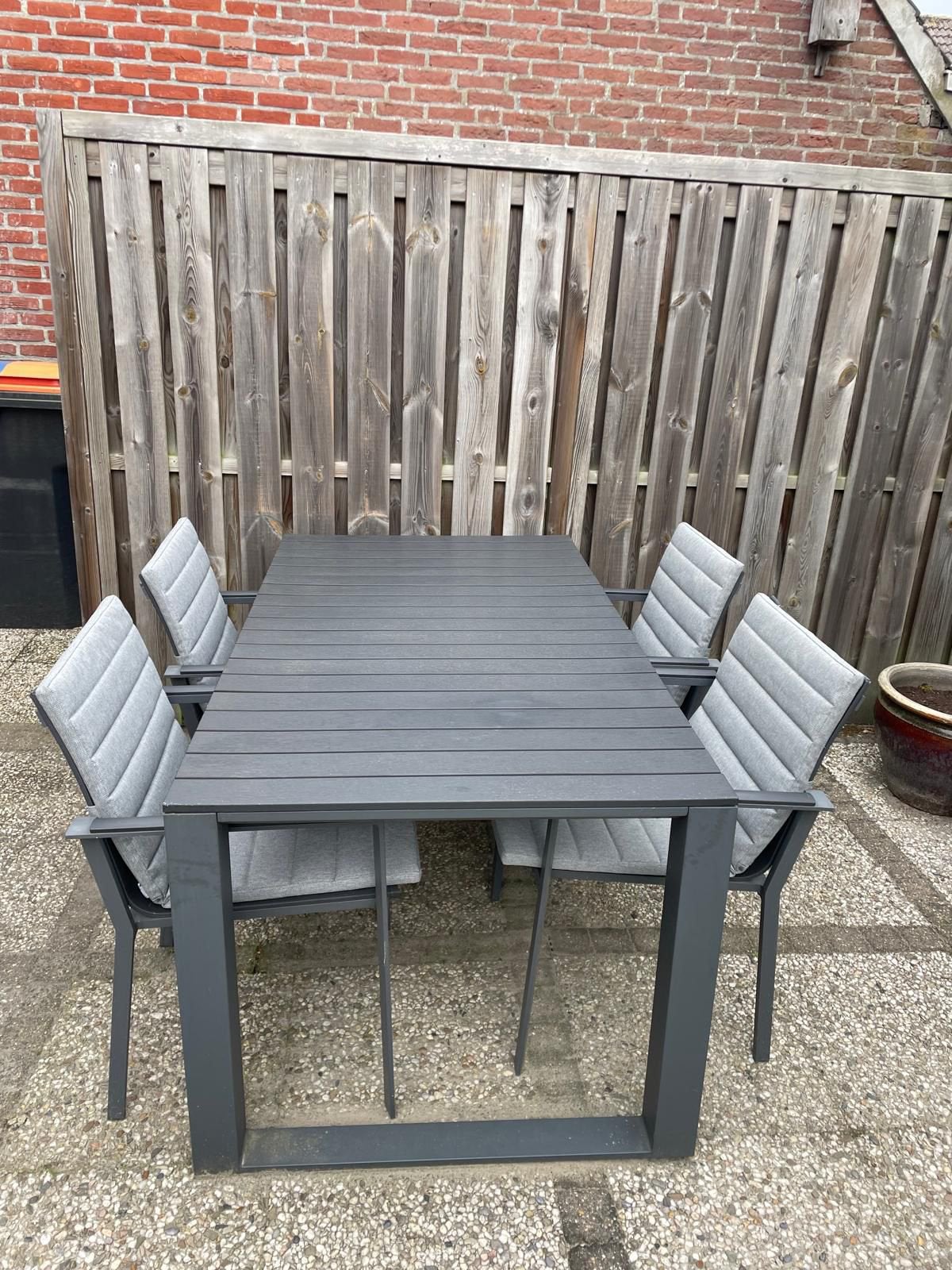Tuinset met 4 stoelen (zgan Life ), Tuin en Terras, Ophalen, 4 zitplaatsen, Kunststof, Zo goed als nieuw