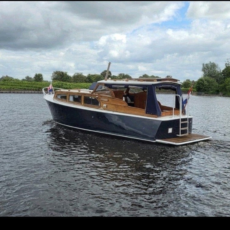 Akerboom Kruiser 8.5 m 1950 klassieker, Watersport en Boten, Gebruikt, Binnenboordmotor, 22 pk, Diesel
