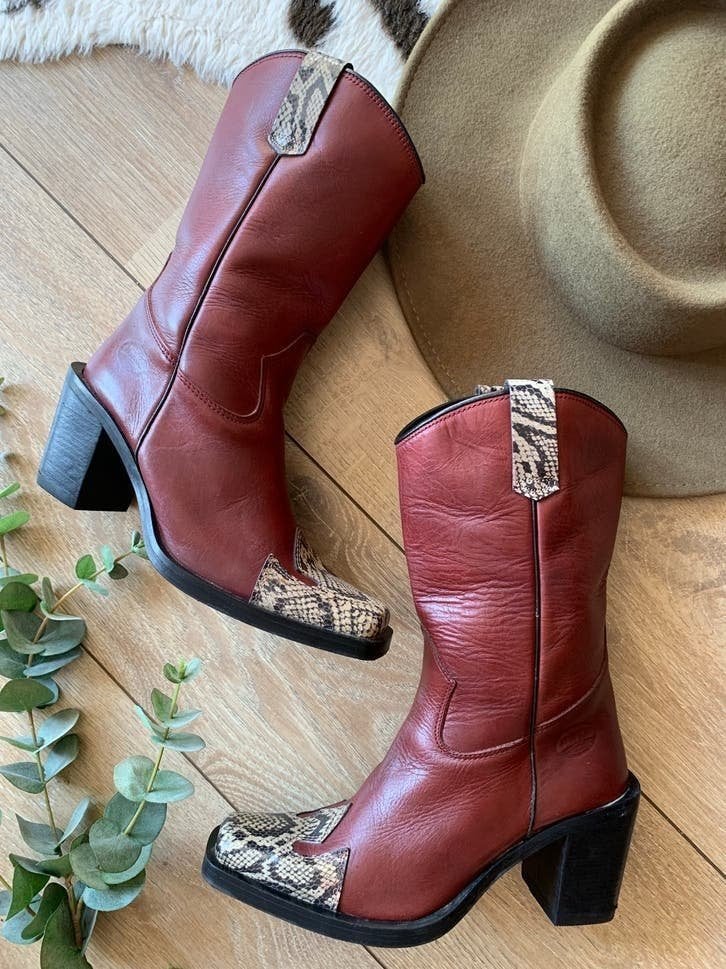 NWKO retro boots blokhak 39 western boots cowboylaarzen, Kleding | Dames, Hoge laarzen, -, -, Ophalen of Verzenden