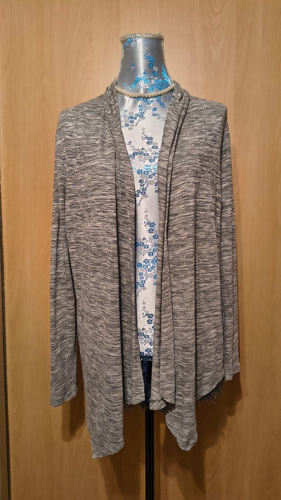 Esprit vest maat M grijs/wit gemêleerd, Maat 38/40 (M), Ophalen of Verzenden, Zo goed als nieuw, Grijs