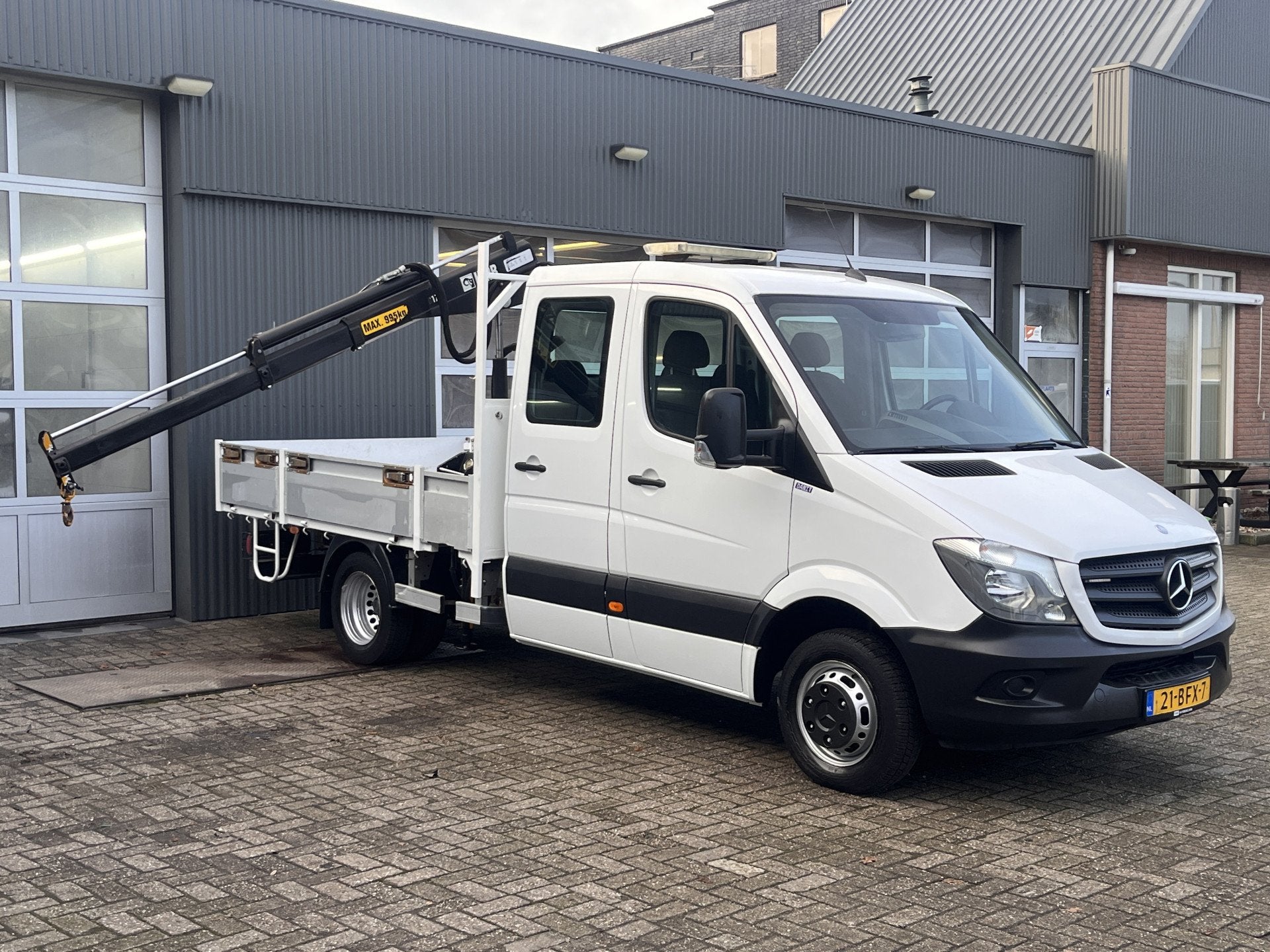 Mercedes-Benz Sprinter 513 CDI 130pk DC Laadkraan Hiab 017T, Automaat, Stof, 4 cilinders, 7 stoelen