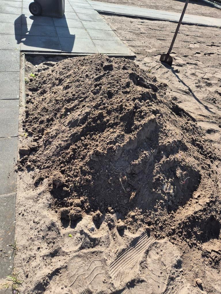Zwart zand, Ophalen, Tuinaarde