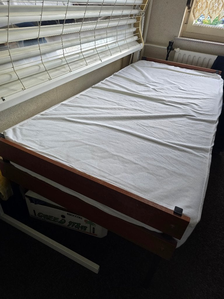 Bed studentenkamer, Huis en Inrichting, Slaapkamer | Bedden, Ophalen, Gebruikt, Eenpersoons, Bruin