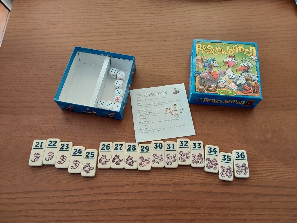 Regenwormen, Hobby en Vrije tijd, Gezelschapsspellen | Overige, Vijf spelers of meer, Ophalen of Verzenden, Zo goed als nieuw
