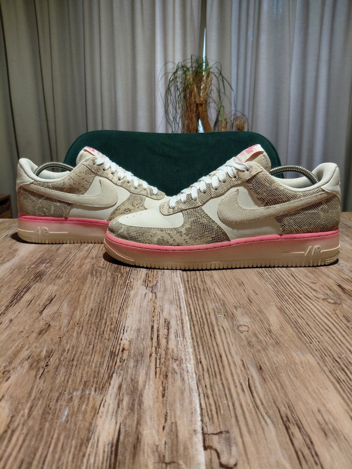 Nike Air Force 1 'Our Force - Snakeskin' Size 44, Beige, Nike, Ophalen of Verzenden, Sneakers of Gympen