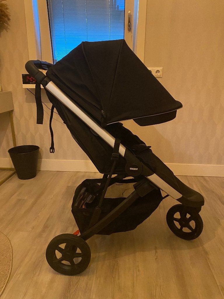 Thule spring buggy black, Ophalen, Zo goed als nieuw, Overige merken, Verstelbare rugleuning