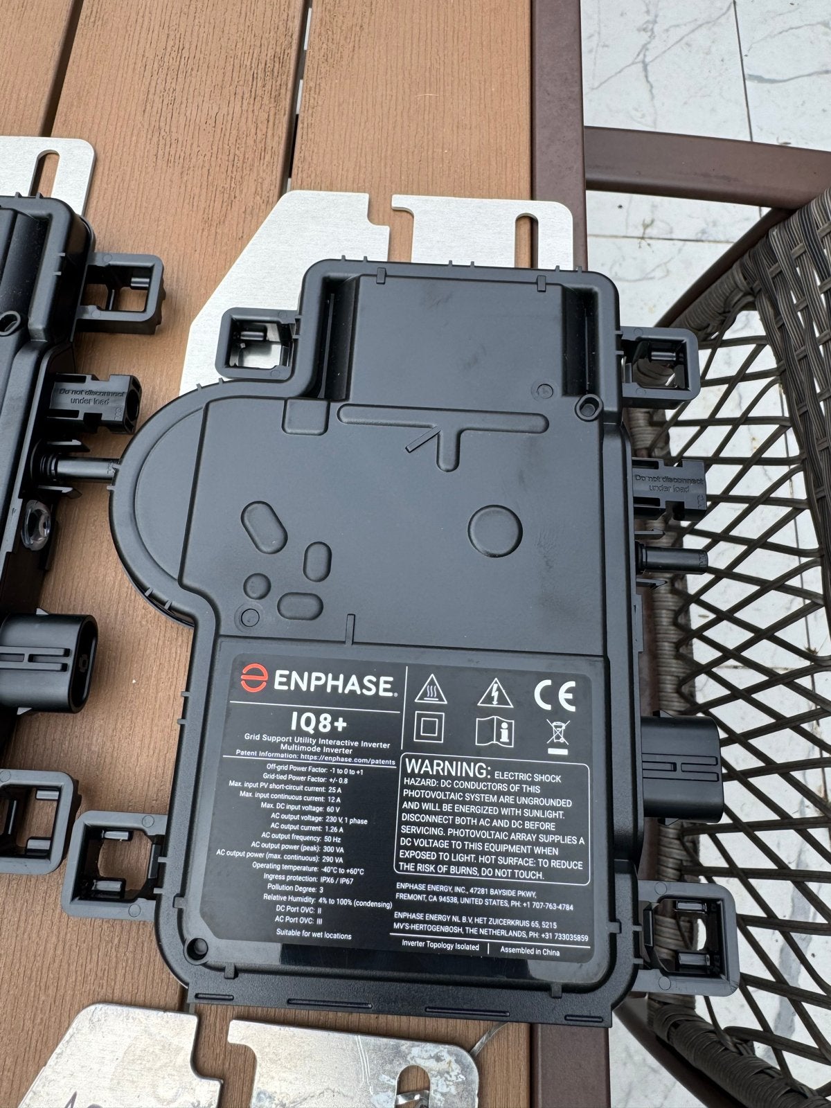 Enphase IQ8+ Micro-omvormers en Q Relay (10 stuks), Ophalen of Verzenden, Zo goed als nieuw, Overige typen, 200 wattpiek of meer