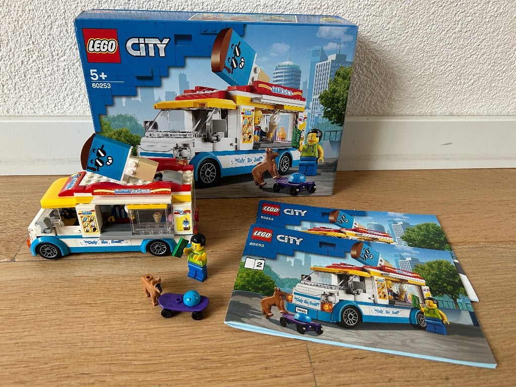 Lego city 60253 ijswagen compleet met doos en boekje, Lego, Inclusief accessoires, Ophalen of Verzenden, Complete set