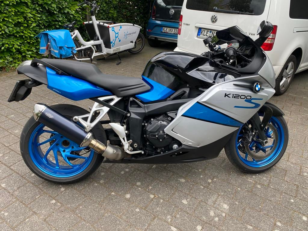 BMW K 1200S - Nieuwe banden, IN PRIJS VERLAAGD, 4 cilinders, Motorrijbewijs A, Meer dan 35 kW, Sport