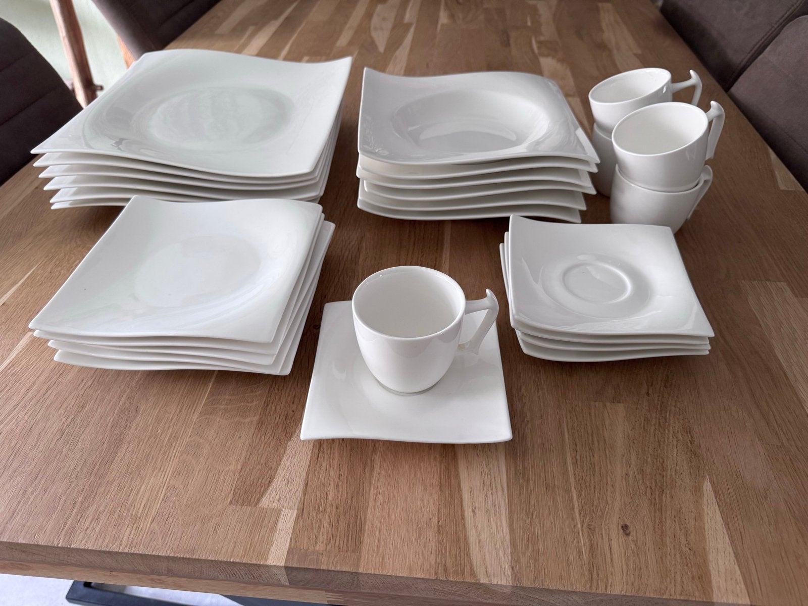 Maxwell & Williams White Basics Motion Servies, Overige typen, Ophalen of Verzenden, Zo goed als nieuw, Effen