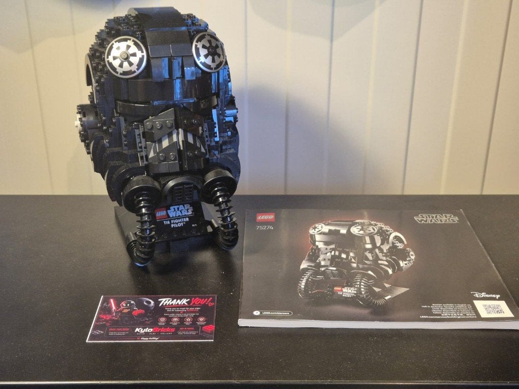 LEGO Star Wars 75274 – TIE Fighter Pilot Helmet, Ophalen of Verzenden, Zo goed als nieuw, Complete set, Lego