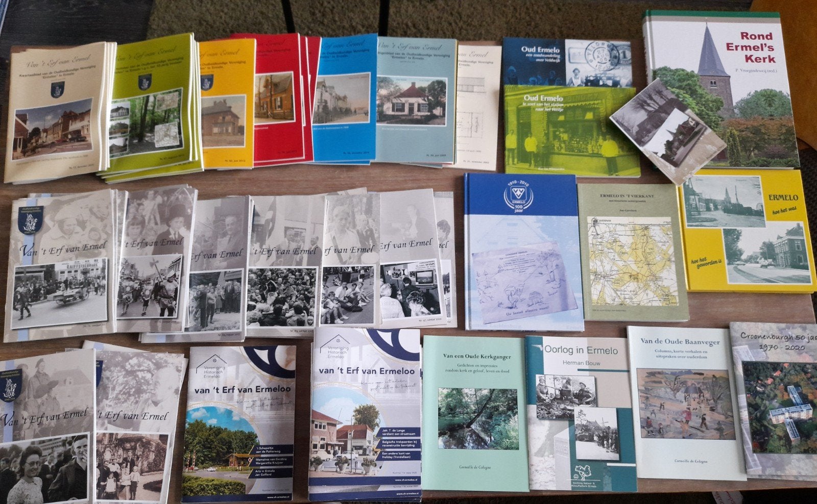 Historische boekjes over Ermelo 65 stuks, Ophalen of Verzenden, Gelezen