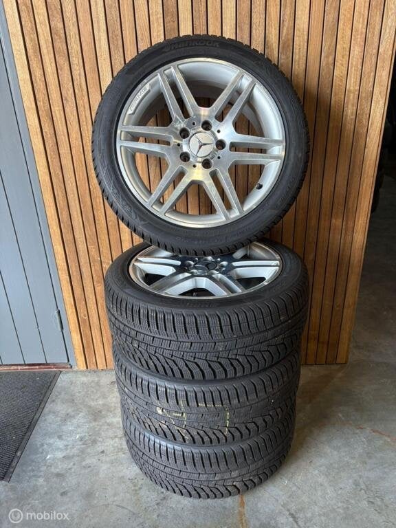 Nette set lichtmetalen velgen AMG voor C-Klasse  W204., Ophalen, Gebruikt, Band(en)