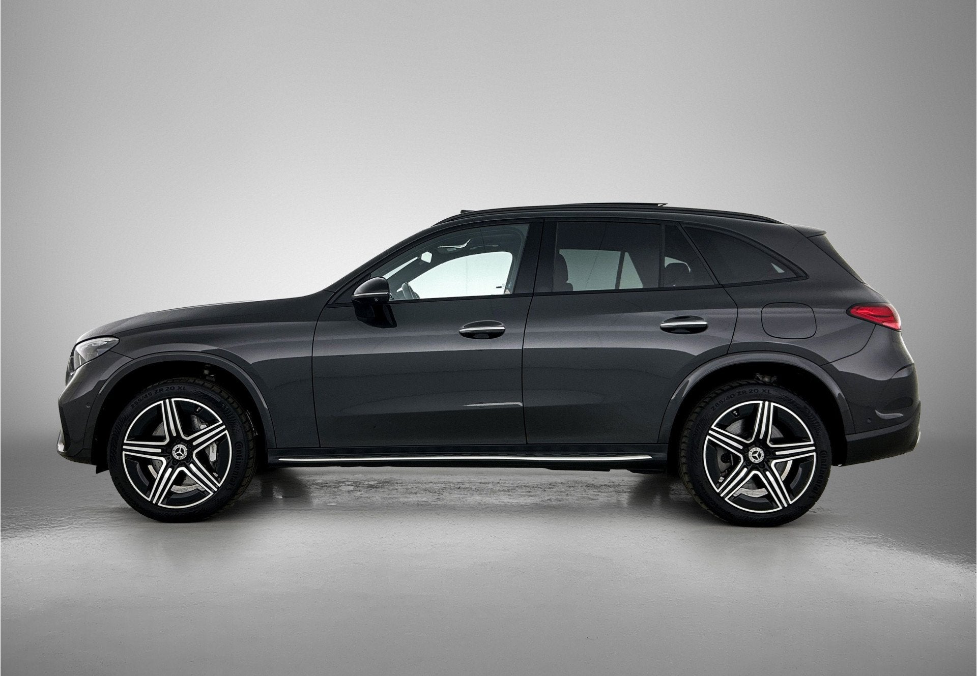 Mercedes-Benz GLC 300 e 4MATIC AMG line | Panorama schuifdak, Automaat, 12 maanden, Gebruikt, Vierwielaandrijving