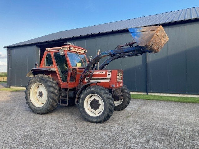 Zeer nette Fiat 115-90 met voorlader, 5100 draaiuren, marge!, Zakelijke goederen, Agrarisch | Tractoren, 80 tot 120 Pk, Gebruikt