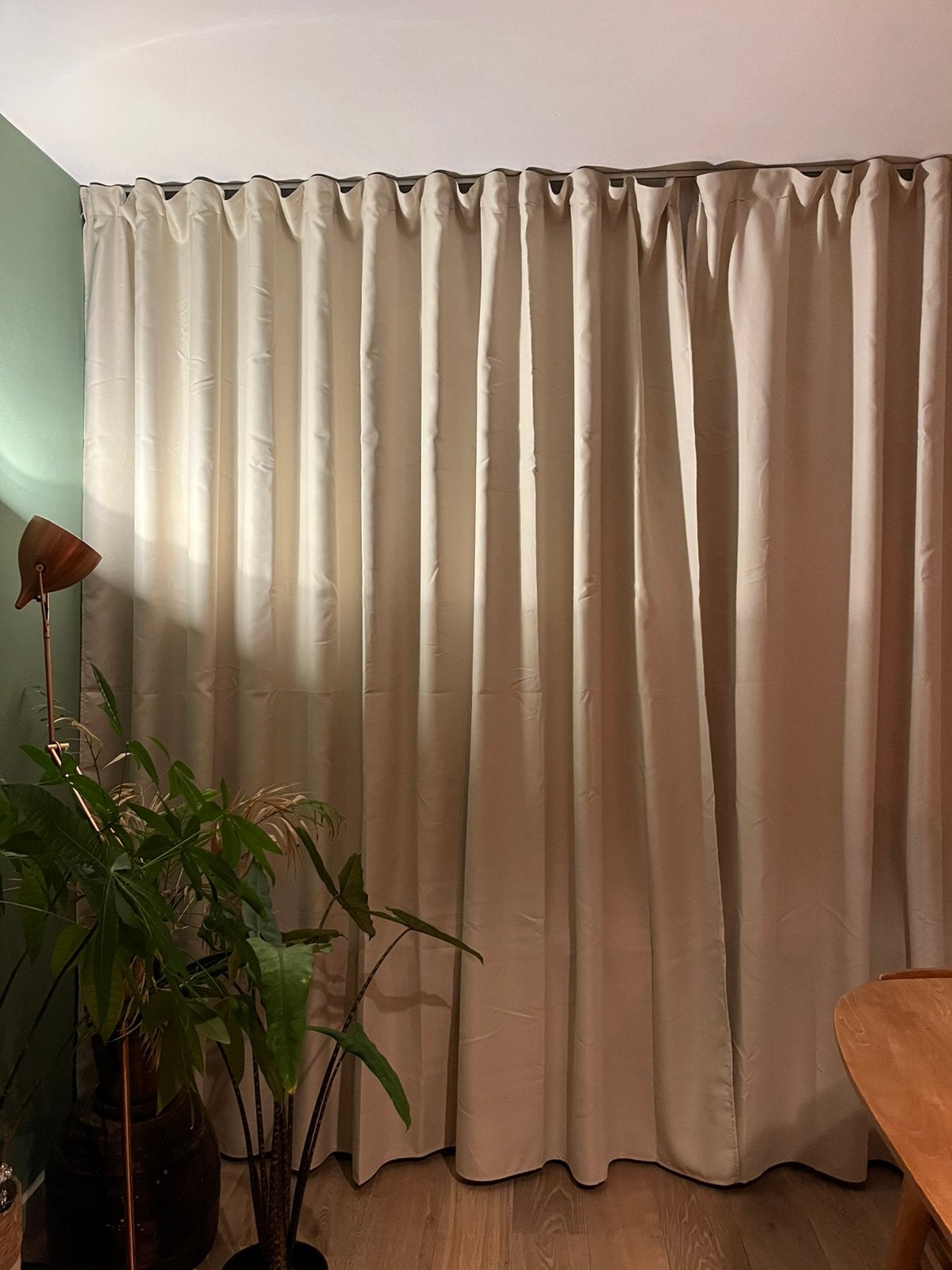 Beige curtains, Huis en Inrichting, Ophalen, 300 cm, Zo goed als nieuw, 260 cm