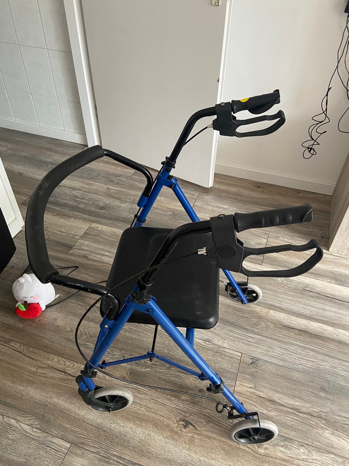 Rollator te koop, Diversen, Ophalen, Zo goed als nieuw