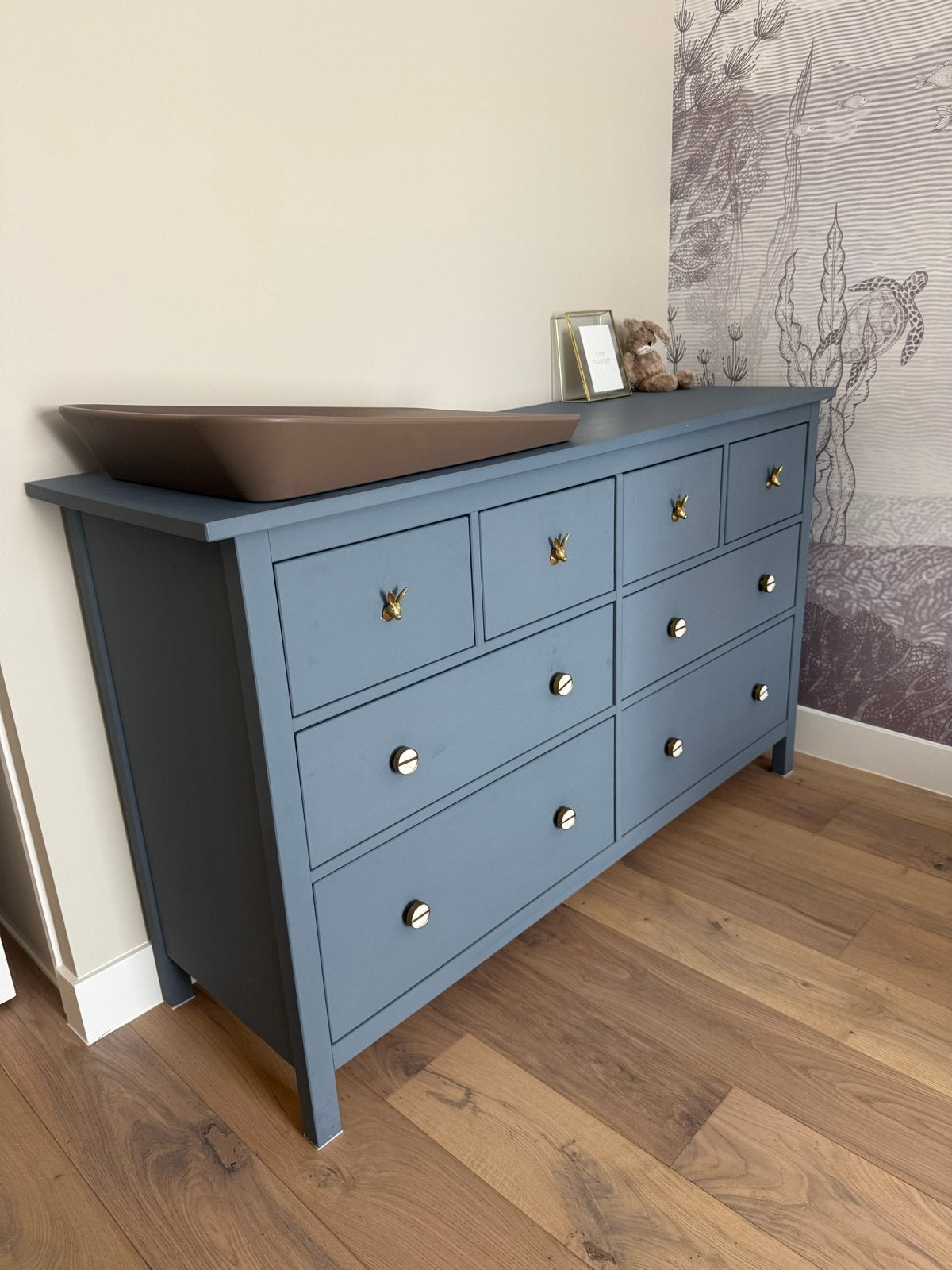 IKEA Hemnes Ladekast - Grijsblauw met unieke knoppen, Ophalen, 50 tot 70 cm, 100 cm of meer, Zo goed als nieuw