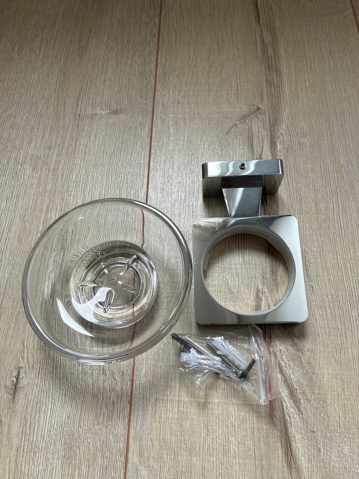 Zeepbakje met houder - Diameter 11cm, Huis en Inrichting, Ophalen, Nieuw, Zilver, Zeepdispenser/zeepbakje