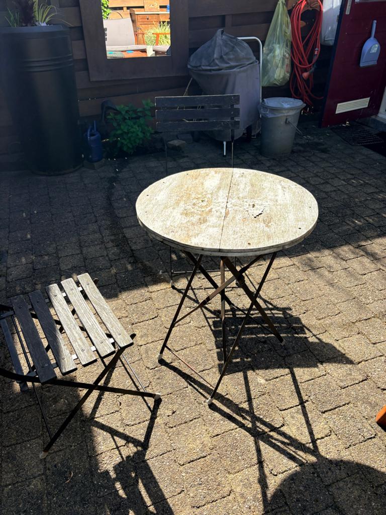Frans tuinsetje met onderhoud nodig, Tuin en Terras, Tuinsets en Loungesets, Gebruikt, Eettafel, Tuinset, Hout