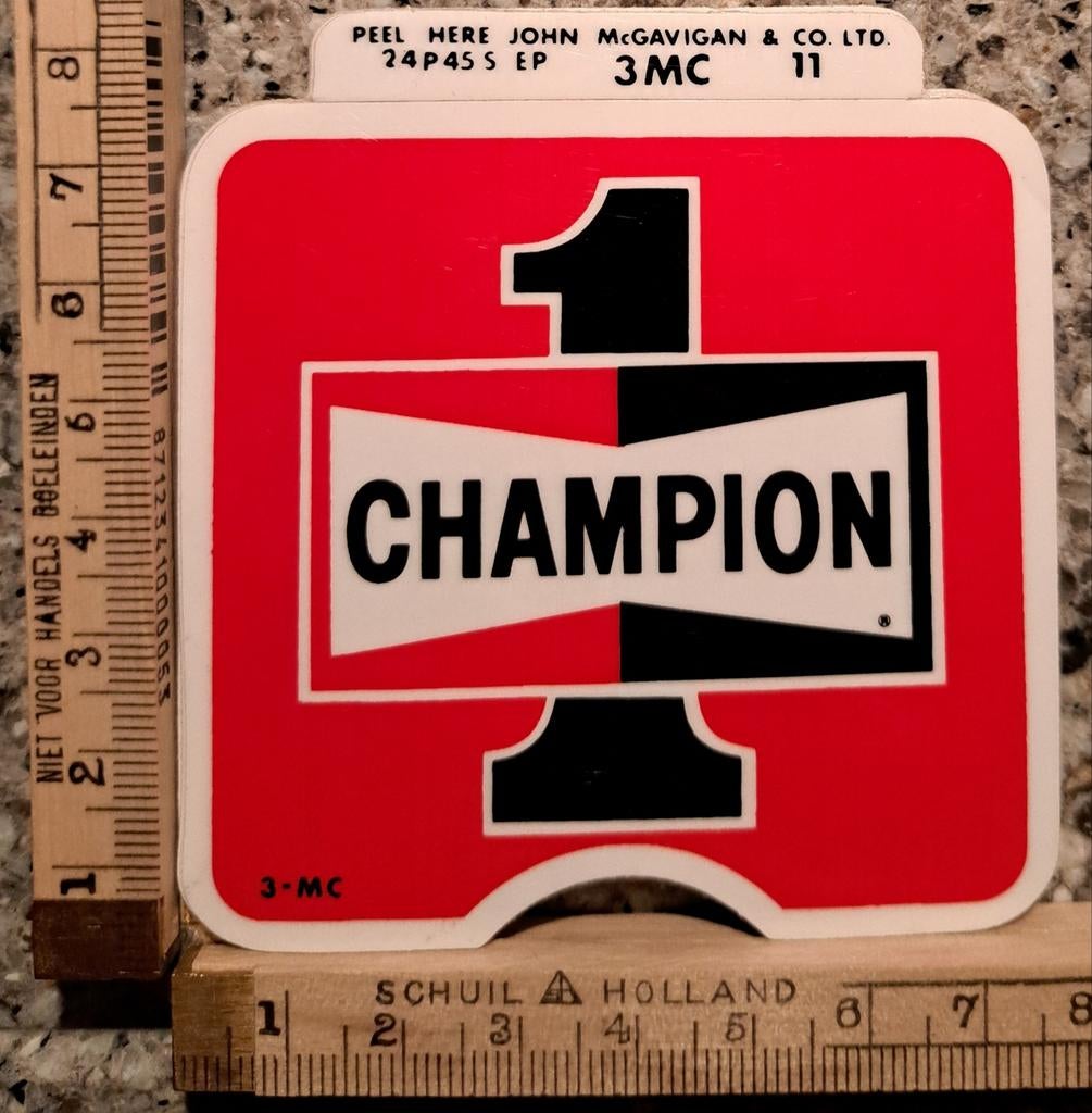 Vintage sticker Champion merk logo Bougies autosticker, Ophalen of Verzenden, Zo goed als nieuw