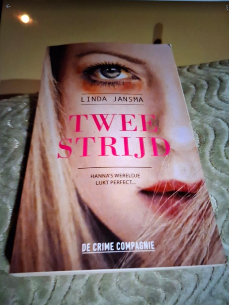 Tweestrijd van Linda Jansma, Ophalen of Verzenden, Gelezen, Linda Jansma