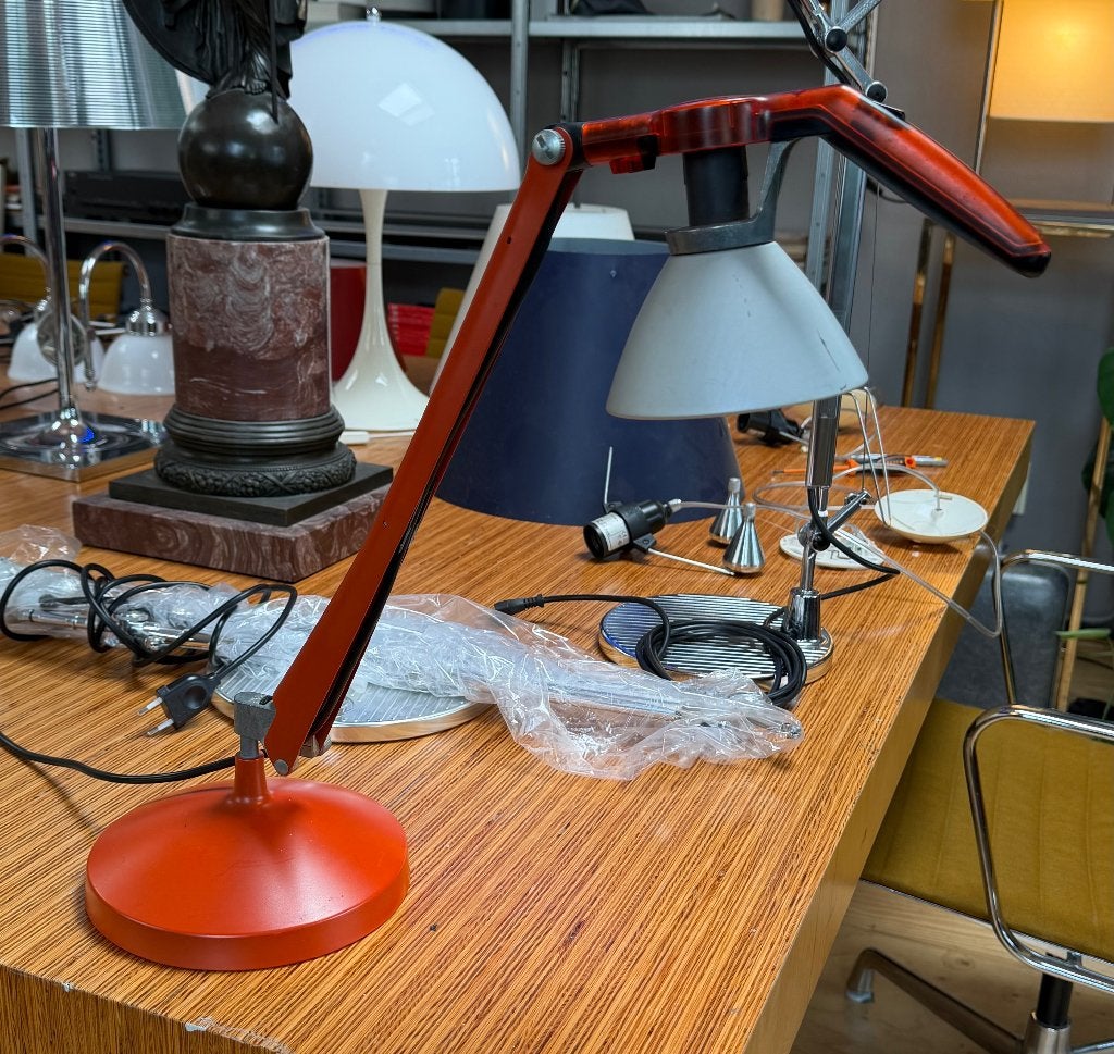 Luceplan Fortebraccio burolamp, Ophalen