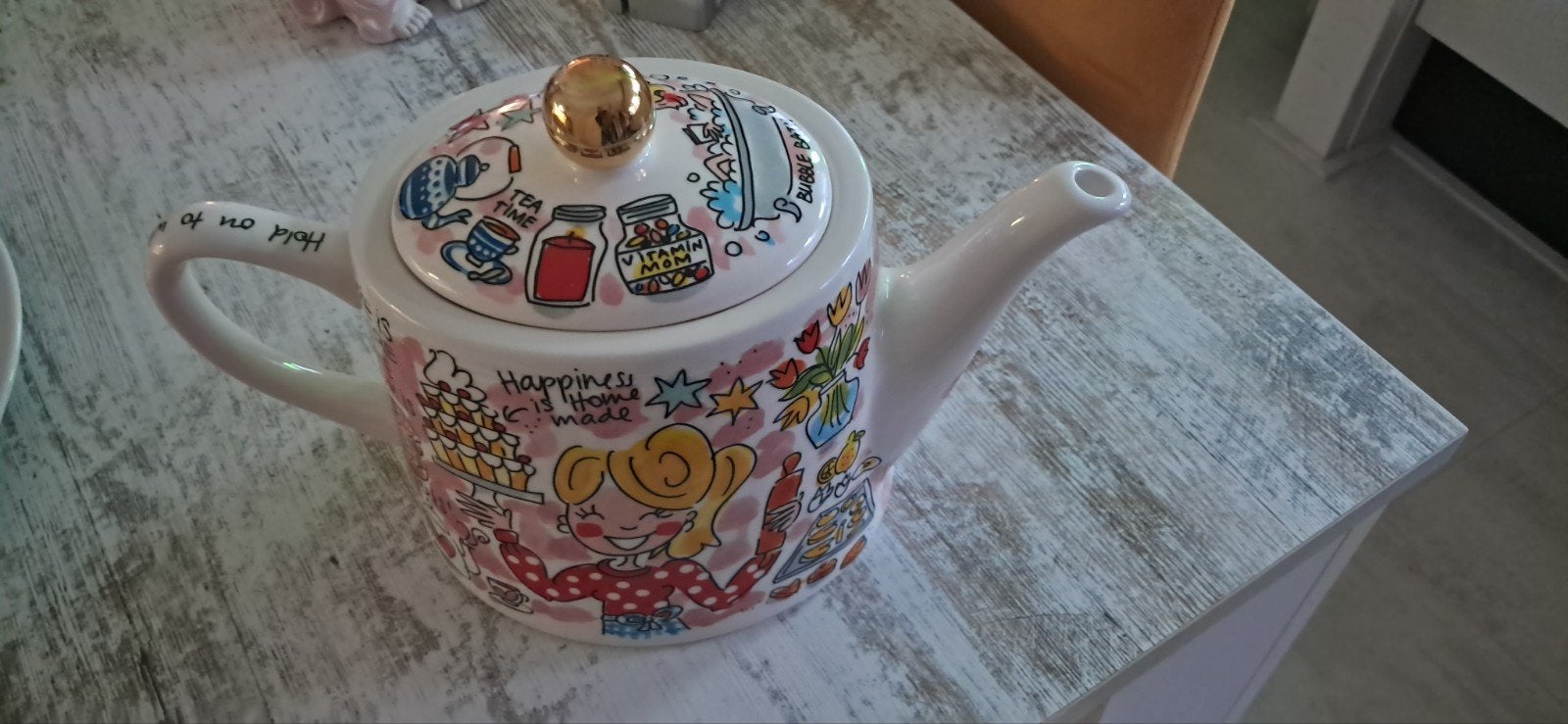 Blond Amsterdam Theepot 'Happiness is Homemade', Gebruikt, Steen/keramiek, Meerkleurig, Ophalen