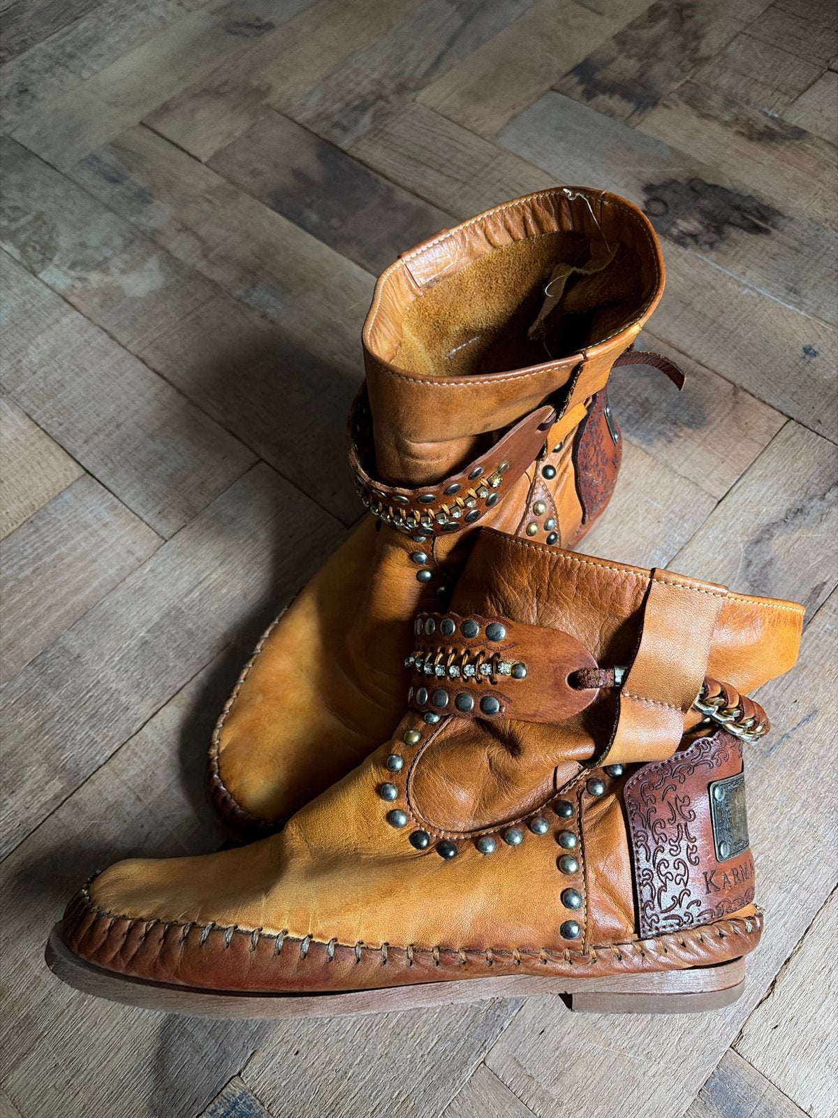 Karma of Charme Enkellaarzen - Bruin Leer, Maat 41, Kleding | Dames, Verzenden, Gedragen, Bruin, Lage of Enkellaarzen