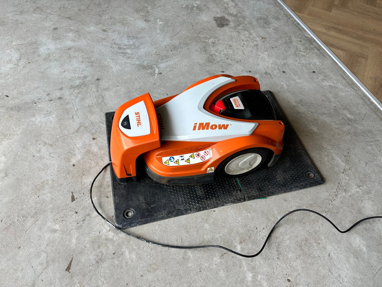 Stihl robotmaaier, Ophalen, Gebruikt, Met regensensor