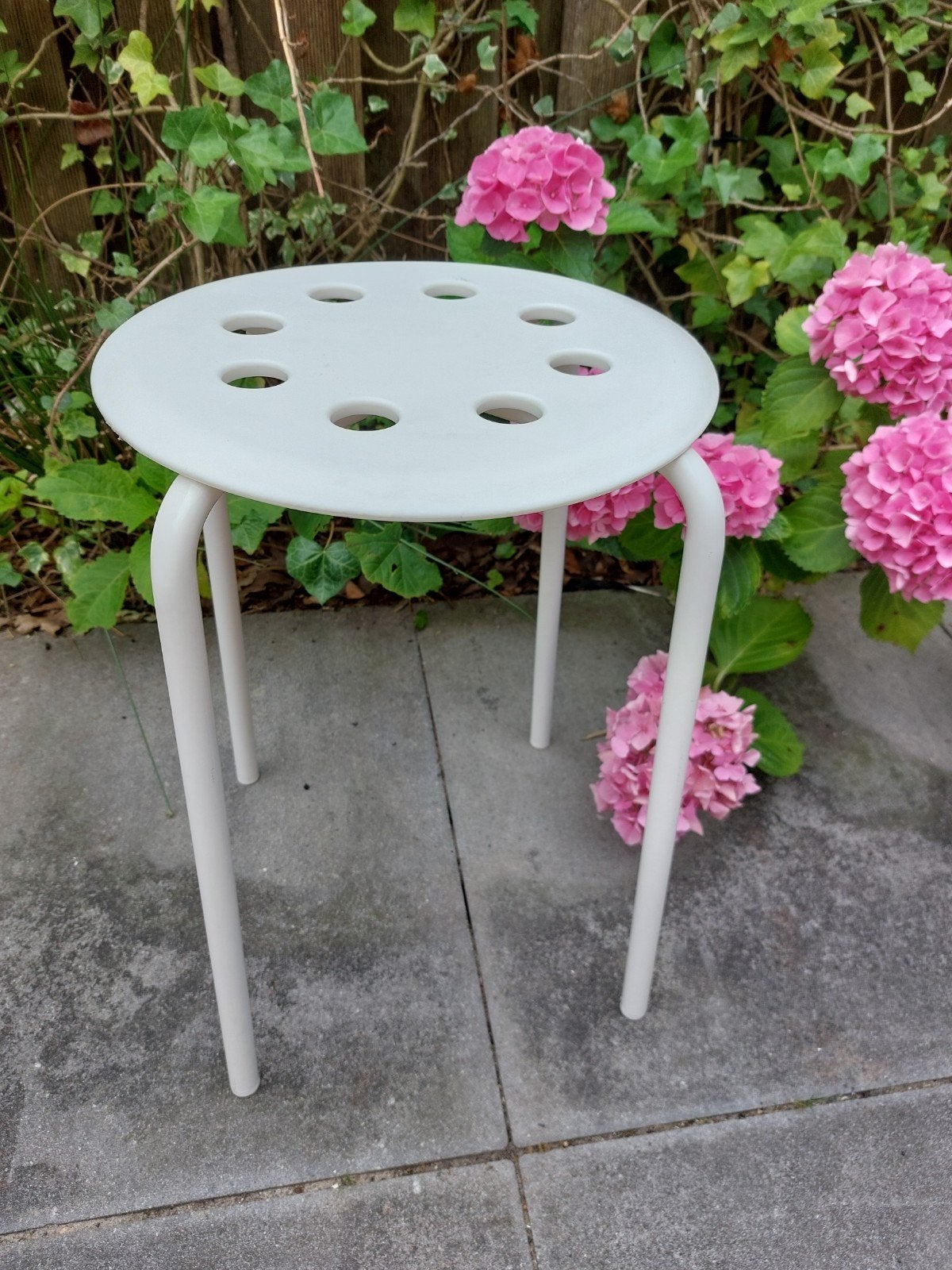 Ikea Marius kruk, wit, 45 cm, stapelbaar, teab, Ophalen