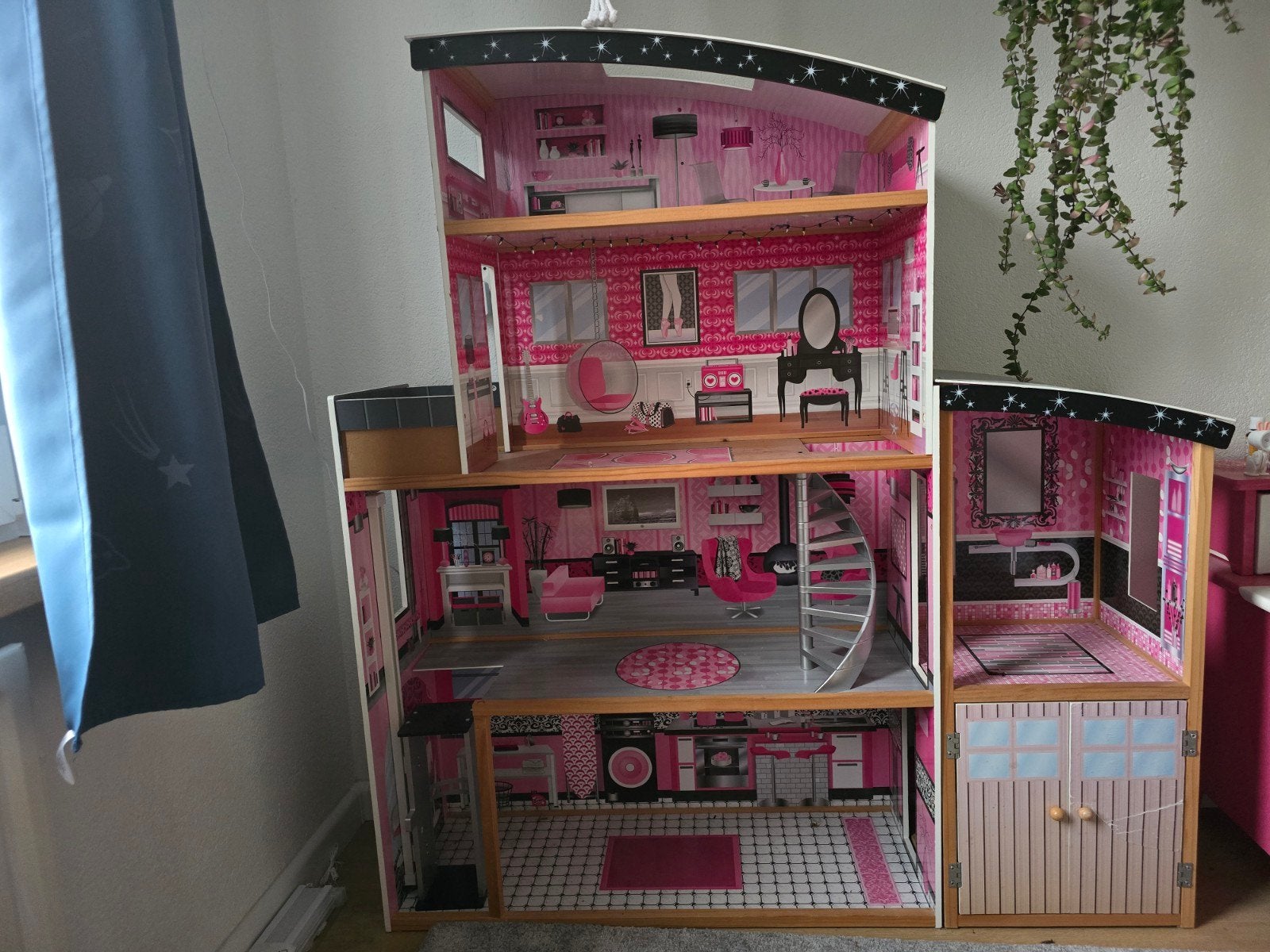 Groot poppenhuis met veel accessoires, Ophalen