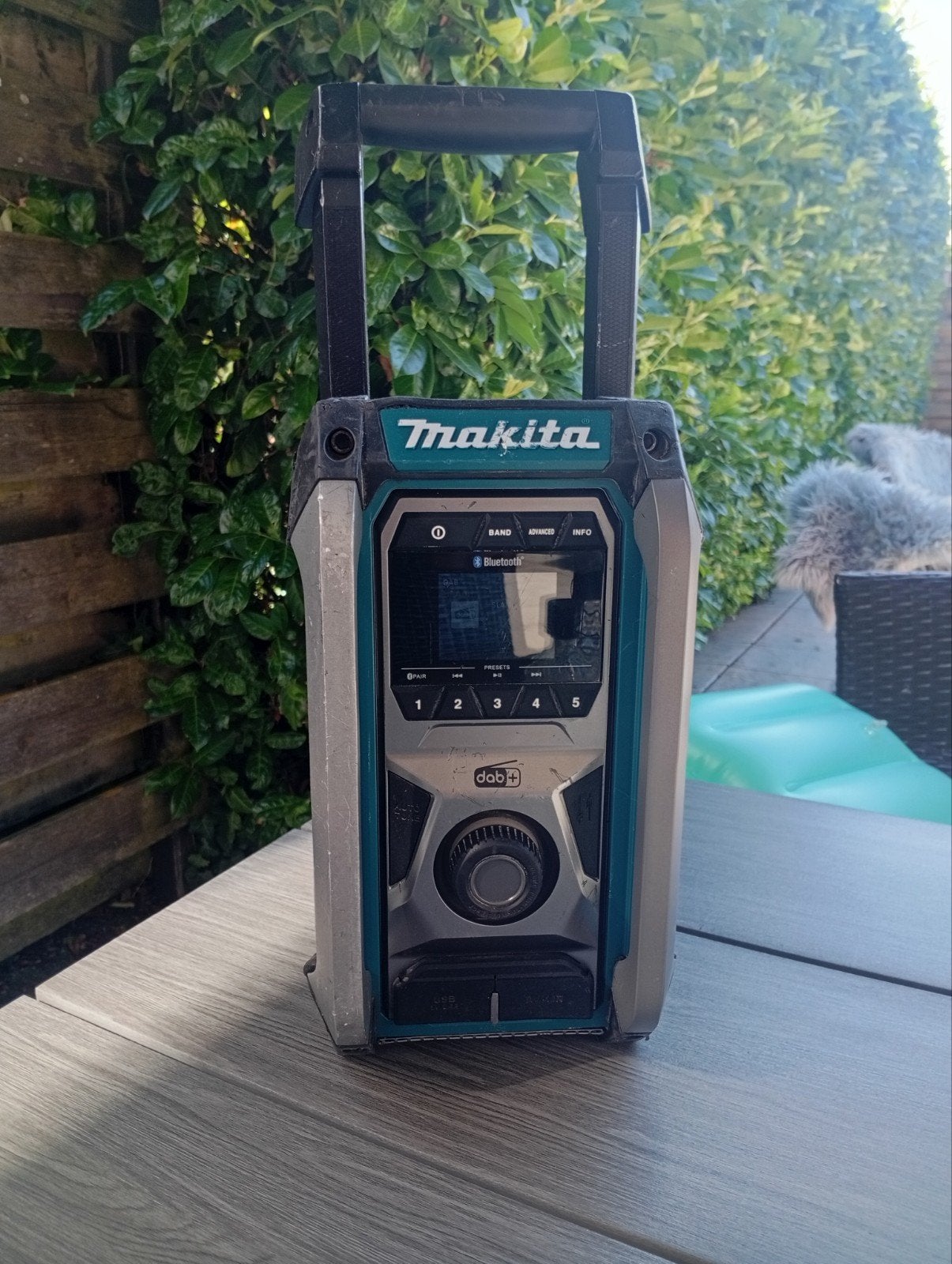 Makita bouwradio MR007G, Audio, Tv en Foto, Radio's, Ophalen, Gebruikt, Bouwradio
