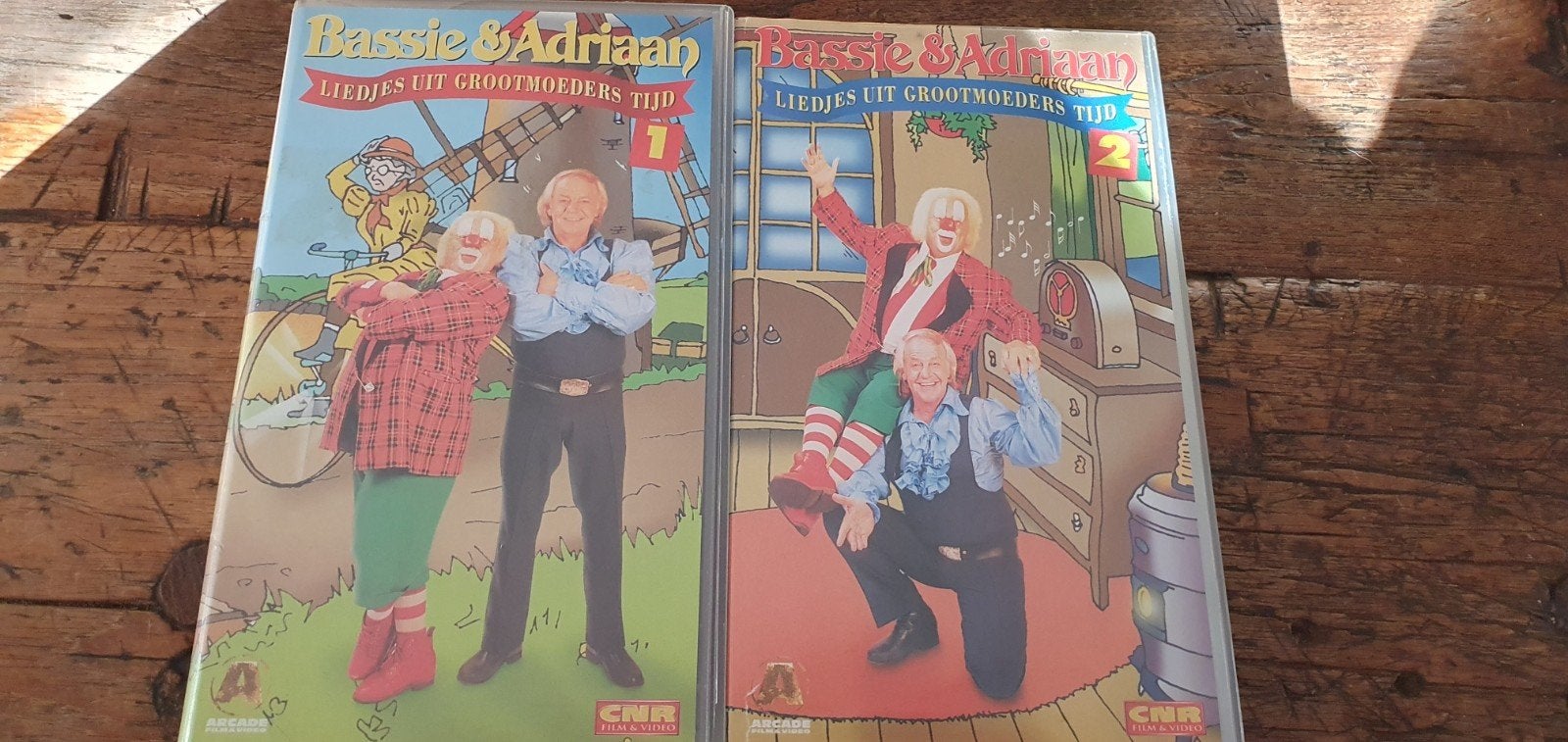 Bassie en adriaan CNR liedjes uit grootmoeders tijd arcade, Gebruikt, Alle leeftijden, Kinderprogramma of -film, VHS